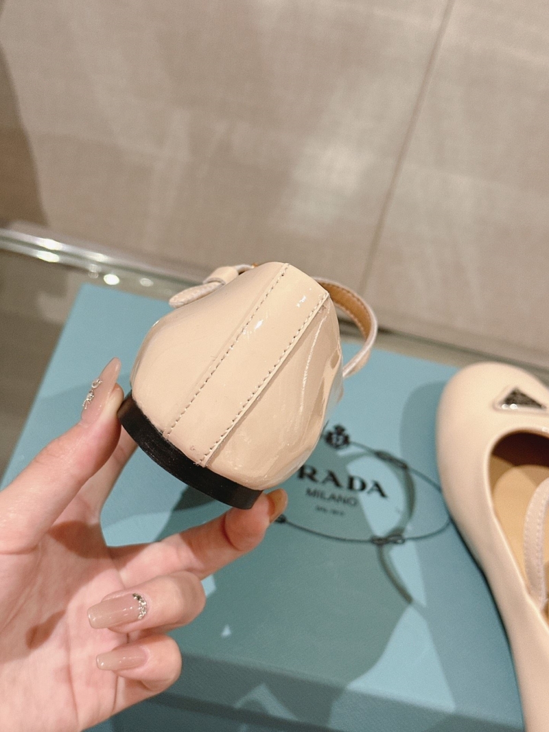 Prada flat shoes